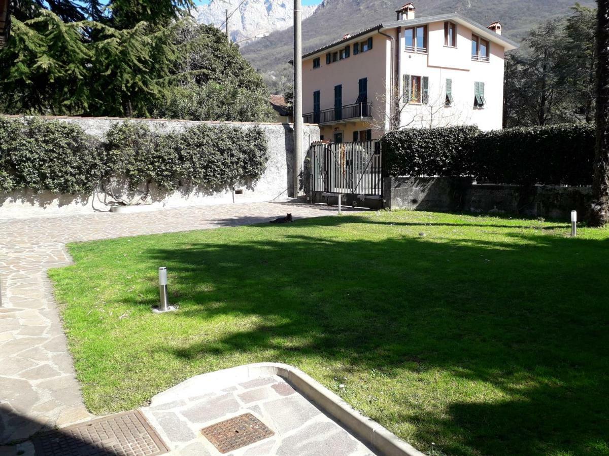 Hotel Casa Liberty Mandello del Lario Exterior foto